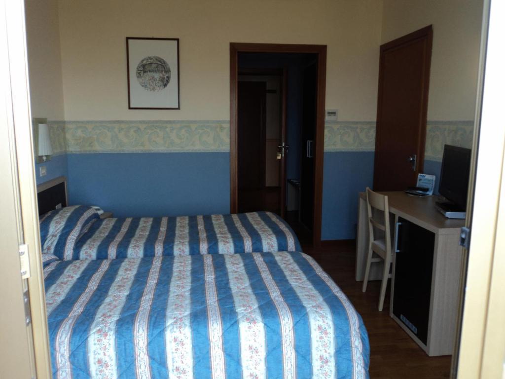 Hotel La Fonte Osimo Habitación foto